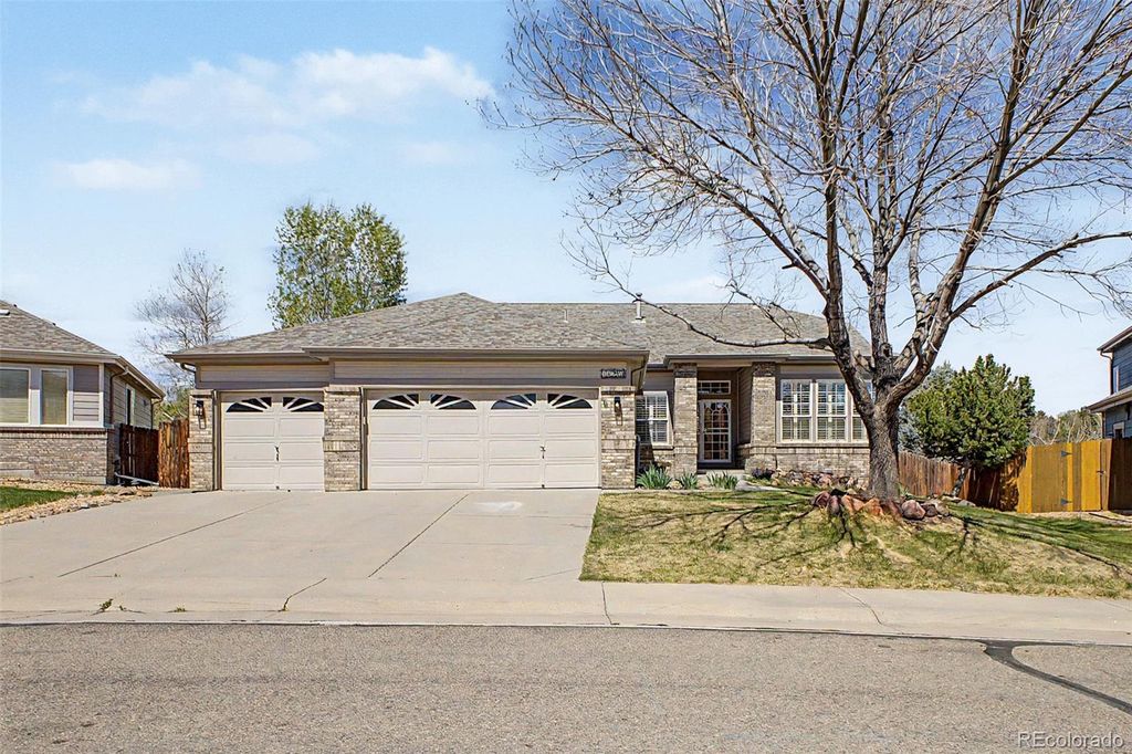 Photo of 11259 W Ford Drive, Lakewood, CO 80226 (MLS # 9999907)