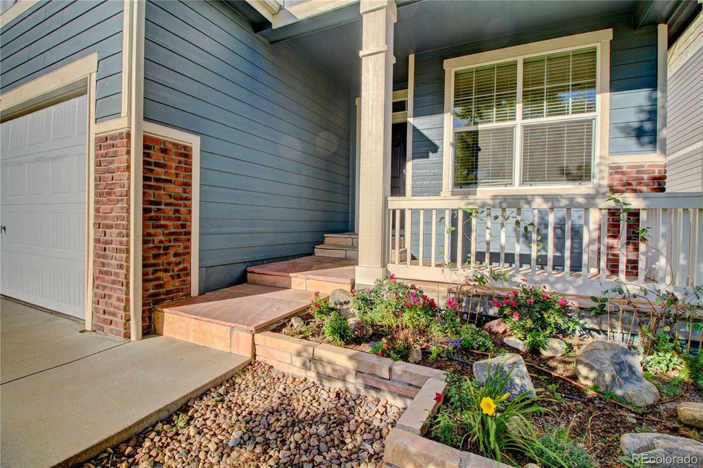 Photo of 5697 Dunraven Street, Golden, CO 80403 (MLS # 4924223)