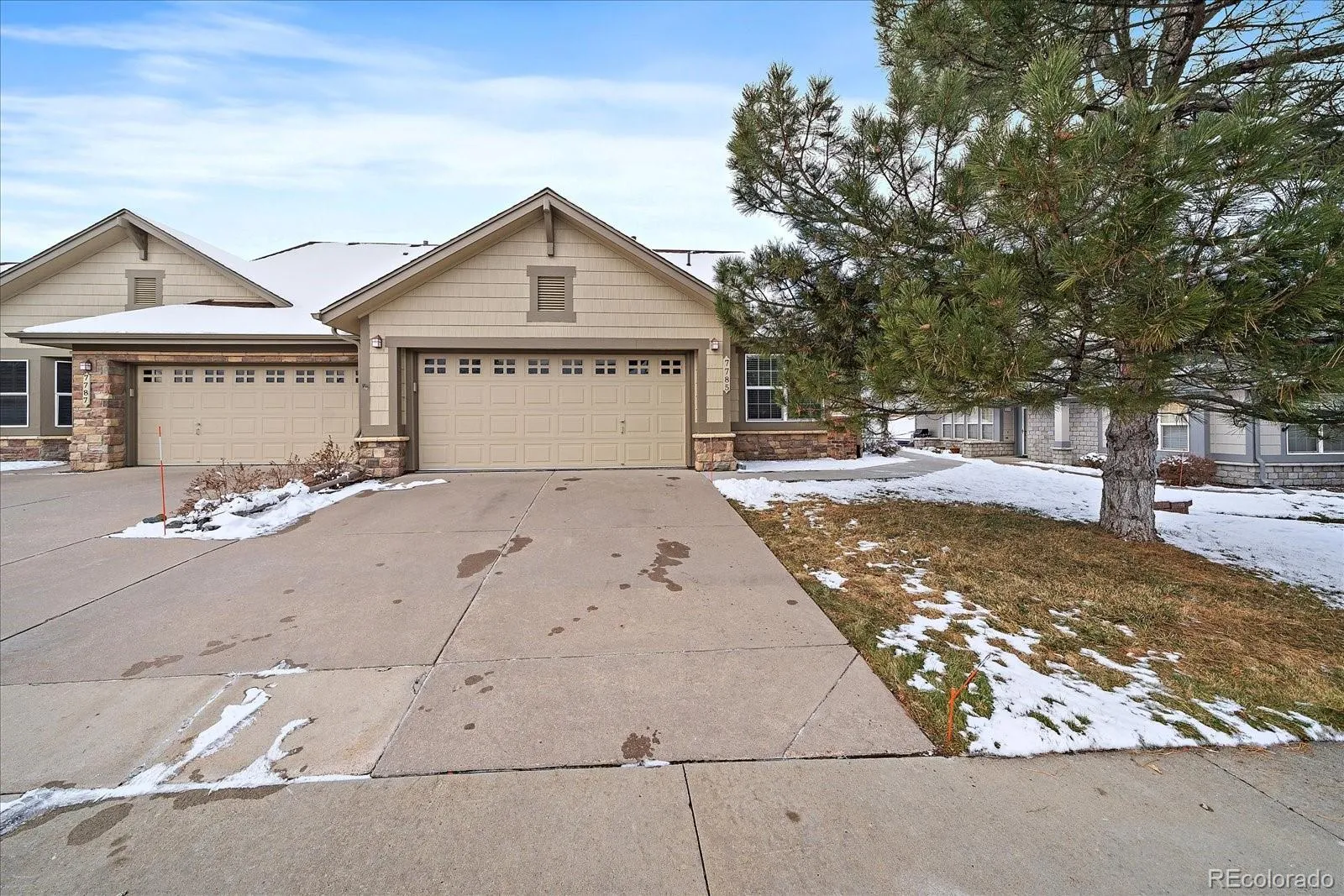 Aurora, Colorado 80016, United States, 2 Bedrooms Bedrooms, ,2 BathroomsBathrooms,Residential,Active,253231