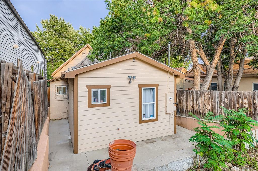 Photo of 3621 Kalamath Street, Denver, CO 80211 (MLS # 3930132)