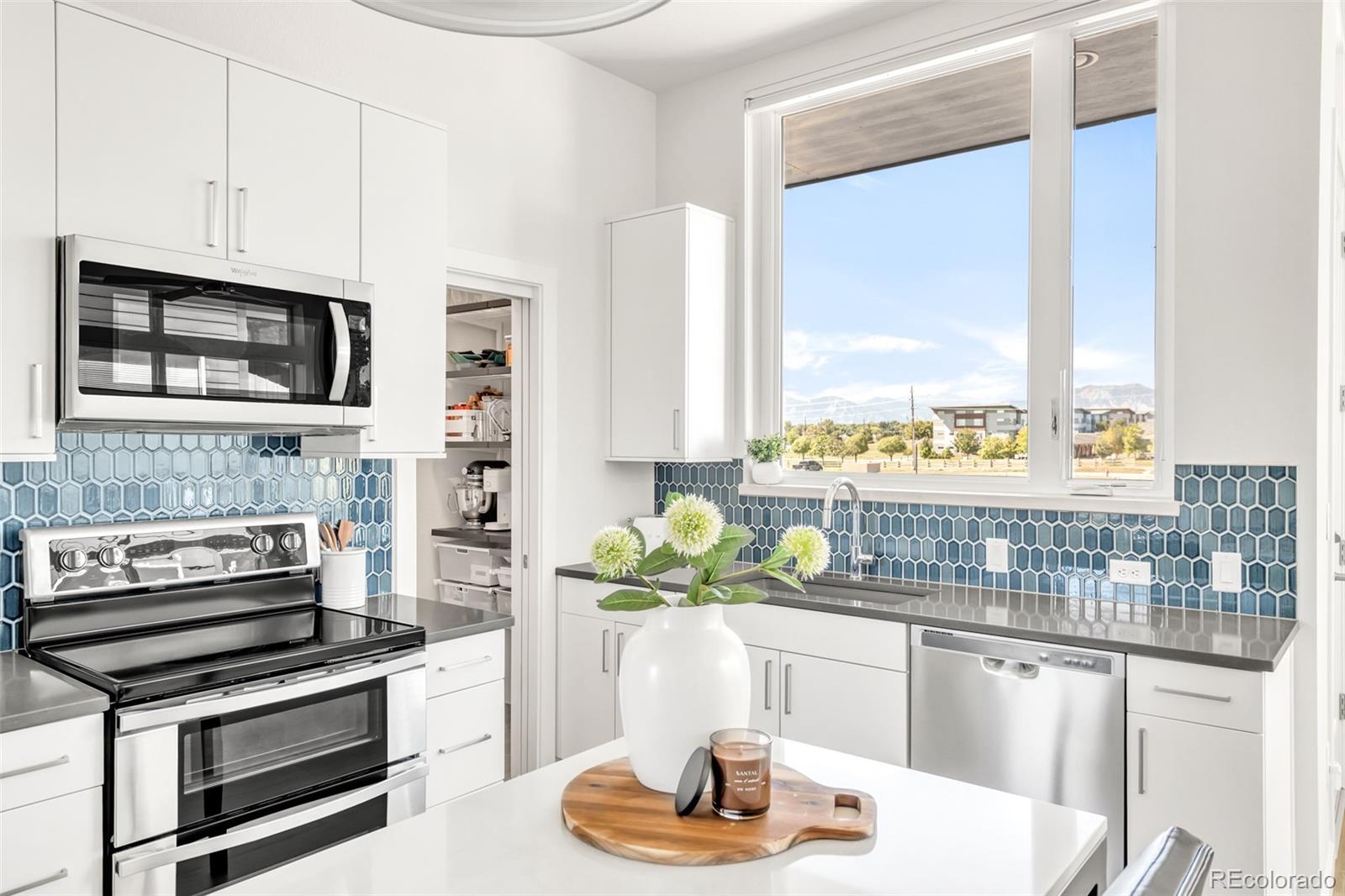 928 Cimarron Drive C