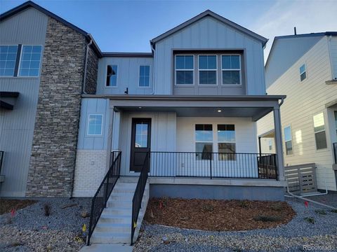 8735 Whiteclover Street Littleton CO 80125