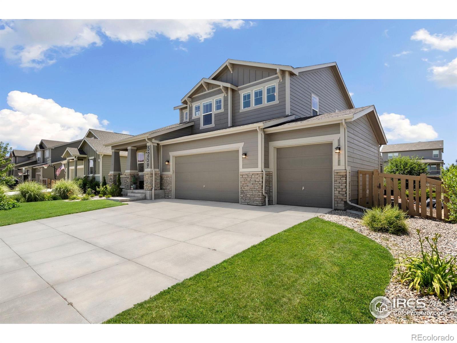 5259 Odessa Lake Street