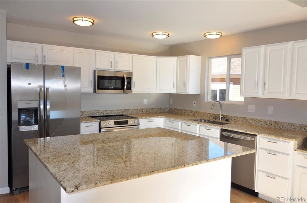 Photo of 2708 Canossa Drive, Broomfield, CO 80020 (MLS # 3990226)