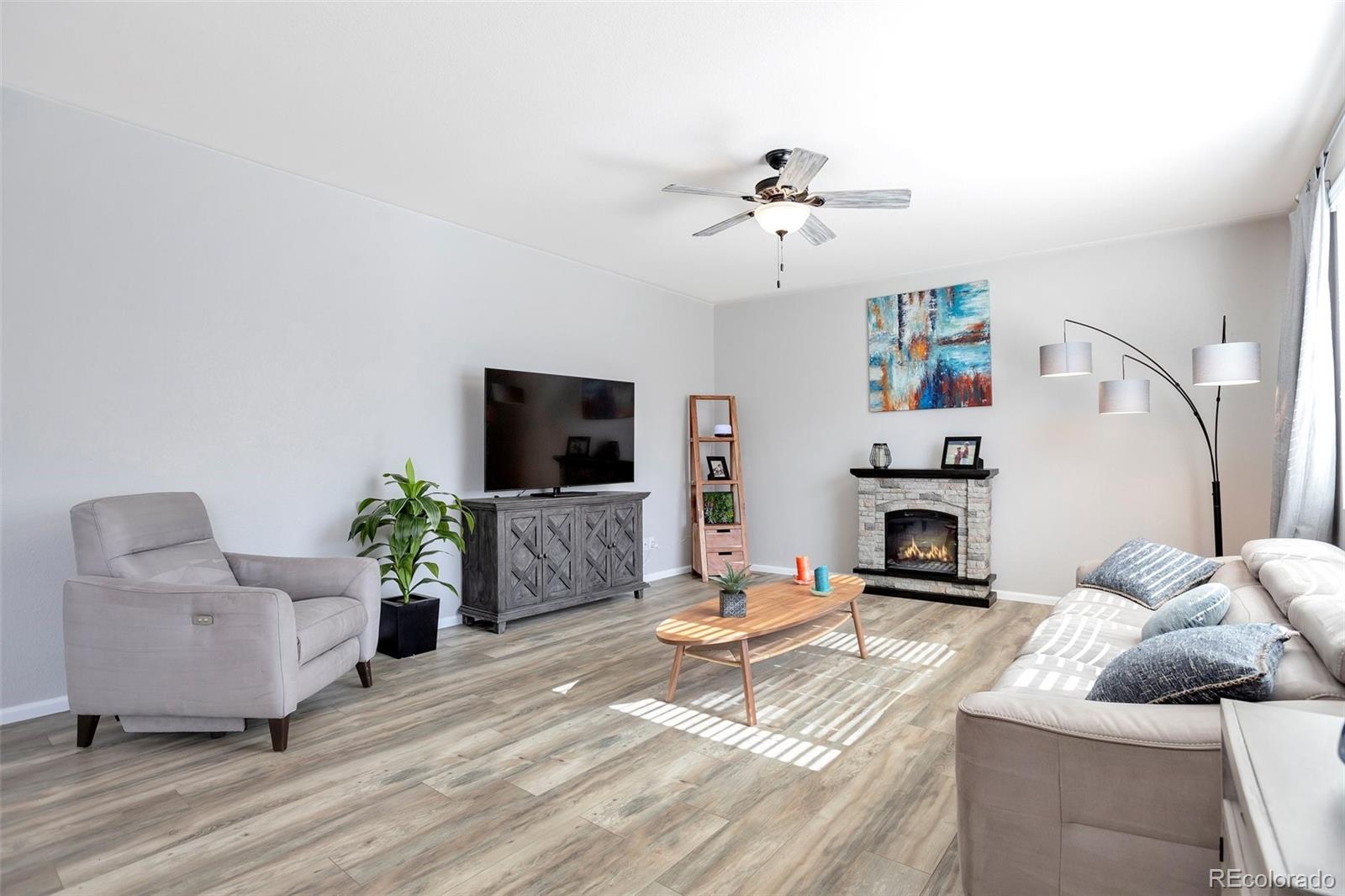 7426 Blue Water Lane, Castle Rock, CO, 80108 4 7426 Blue Water Lane