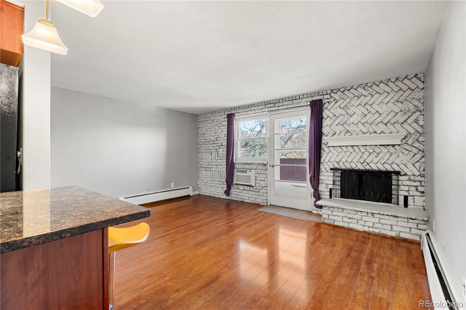 625 N Pennsylvania Street 407