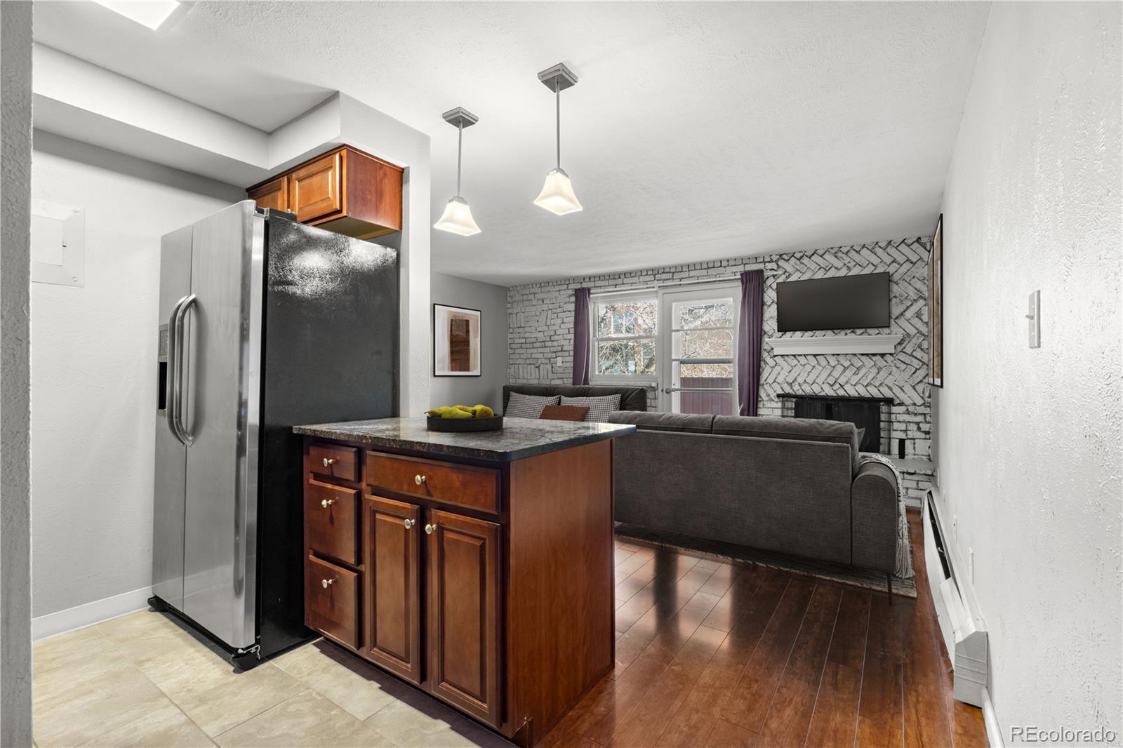 625 N Pennsylvania Street 407