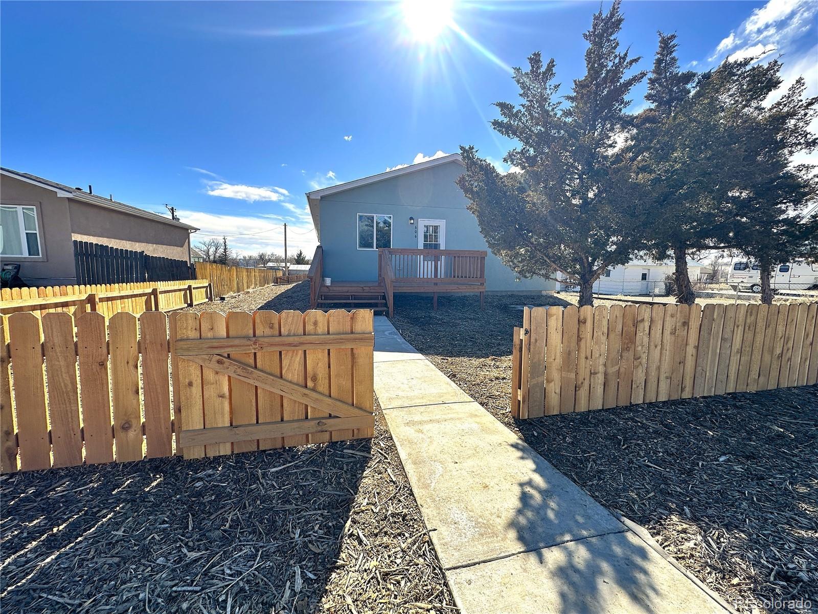 606 7th Street, Hugo, CO, 80821 1 606 7th Street