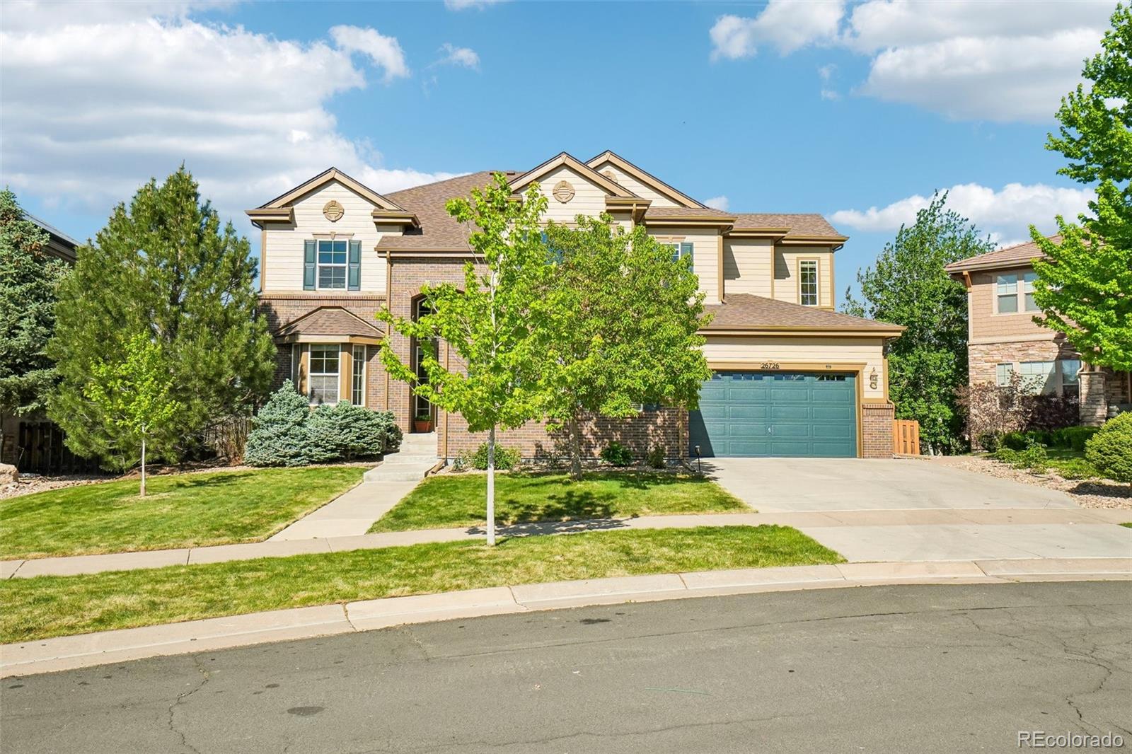 26726 E Peakview Drive