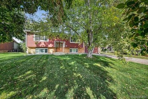 1221 Eagle Street Aurora CO 80011