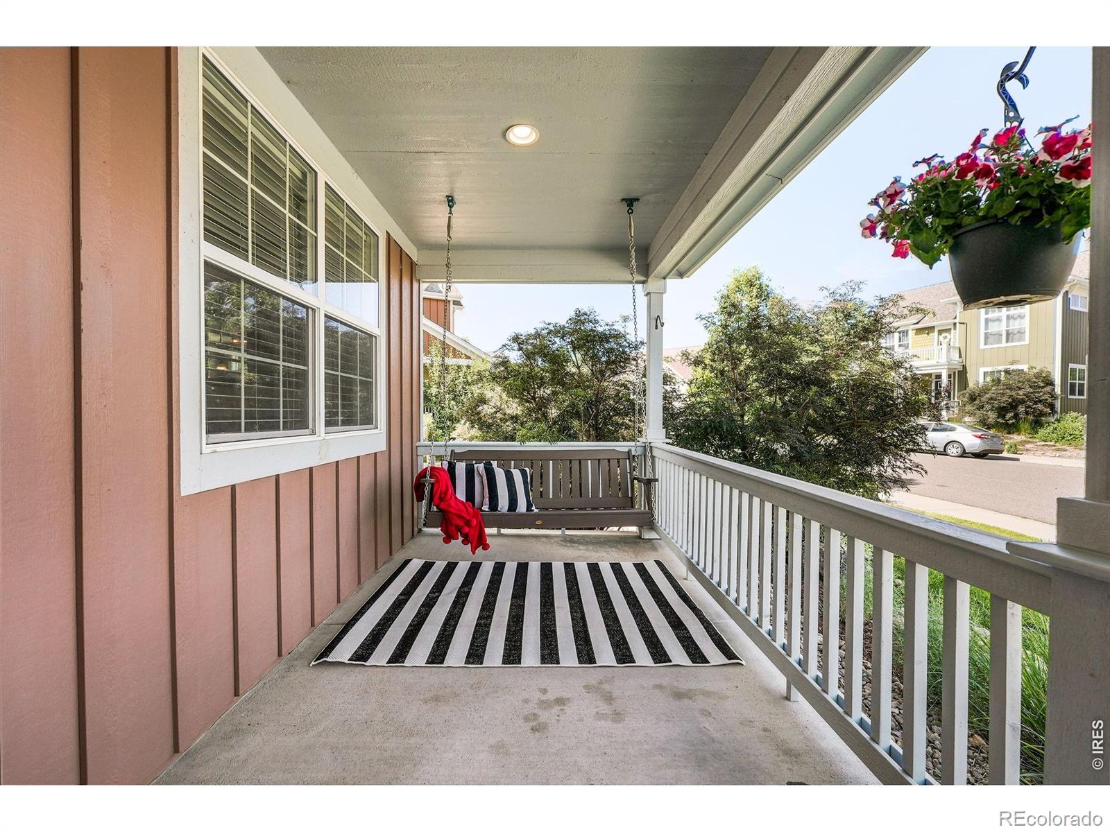 2880 Grand Lake Drive
