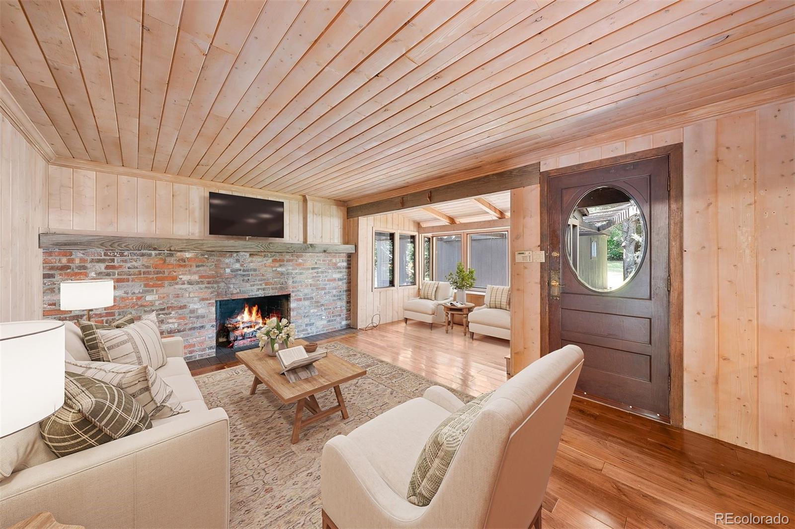 11712 W 21st Place