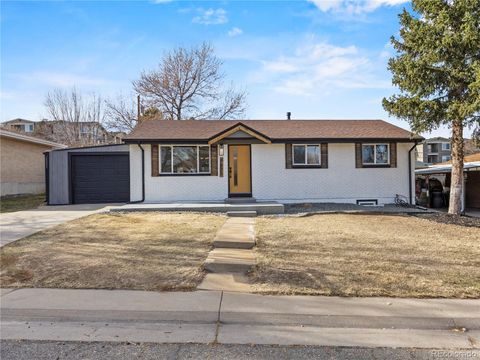 Photo of 5673 Johnson Street, Arvada, CO 80002 (MLS # 8724572)