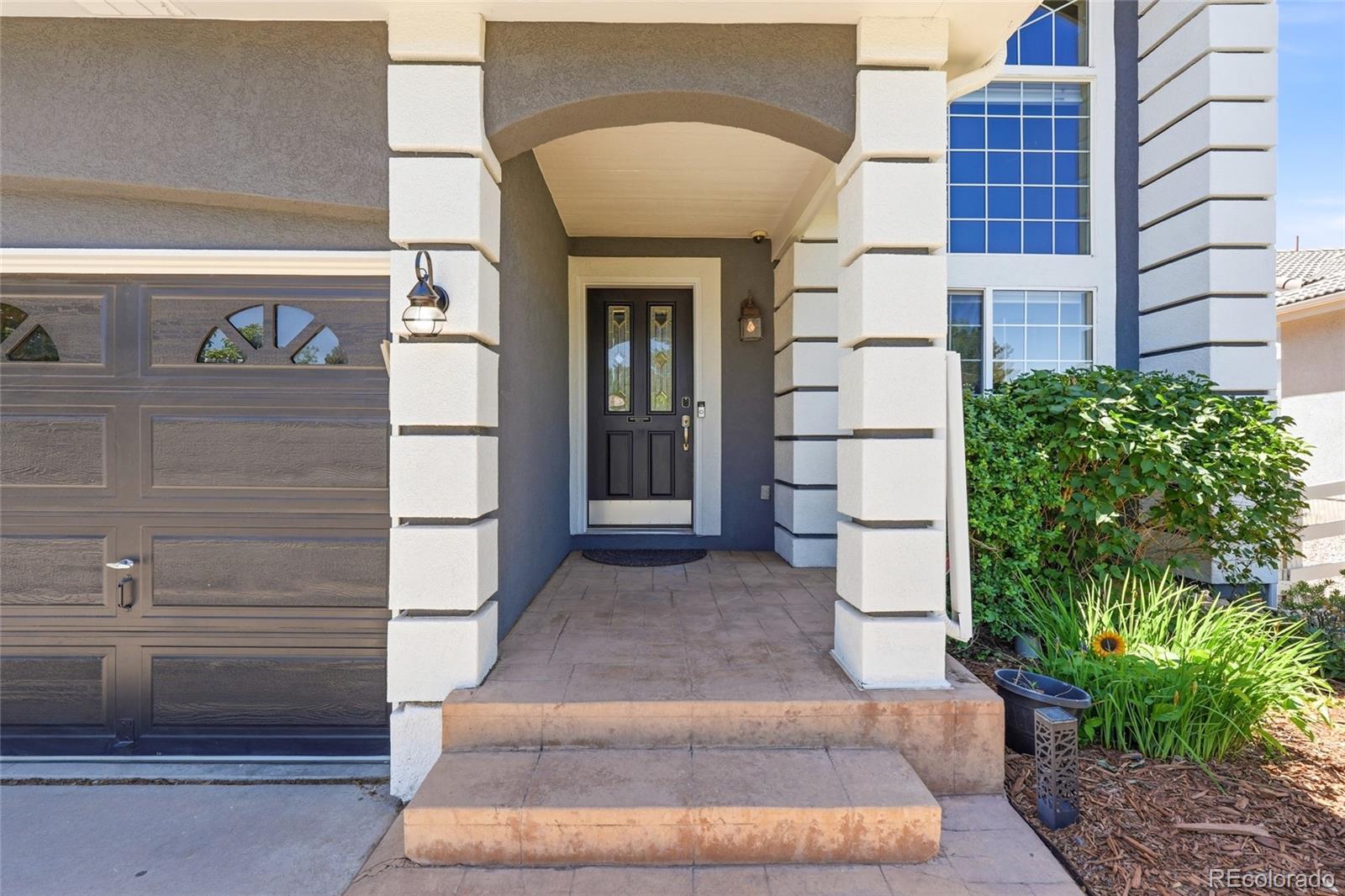 13885 Dogleg Lane