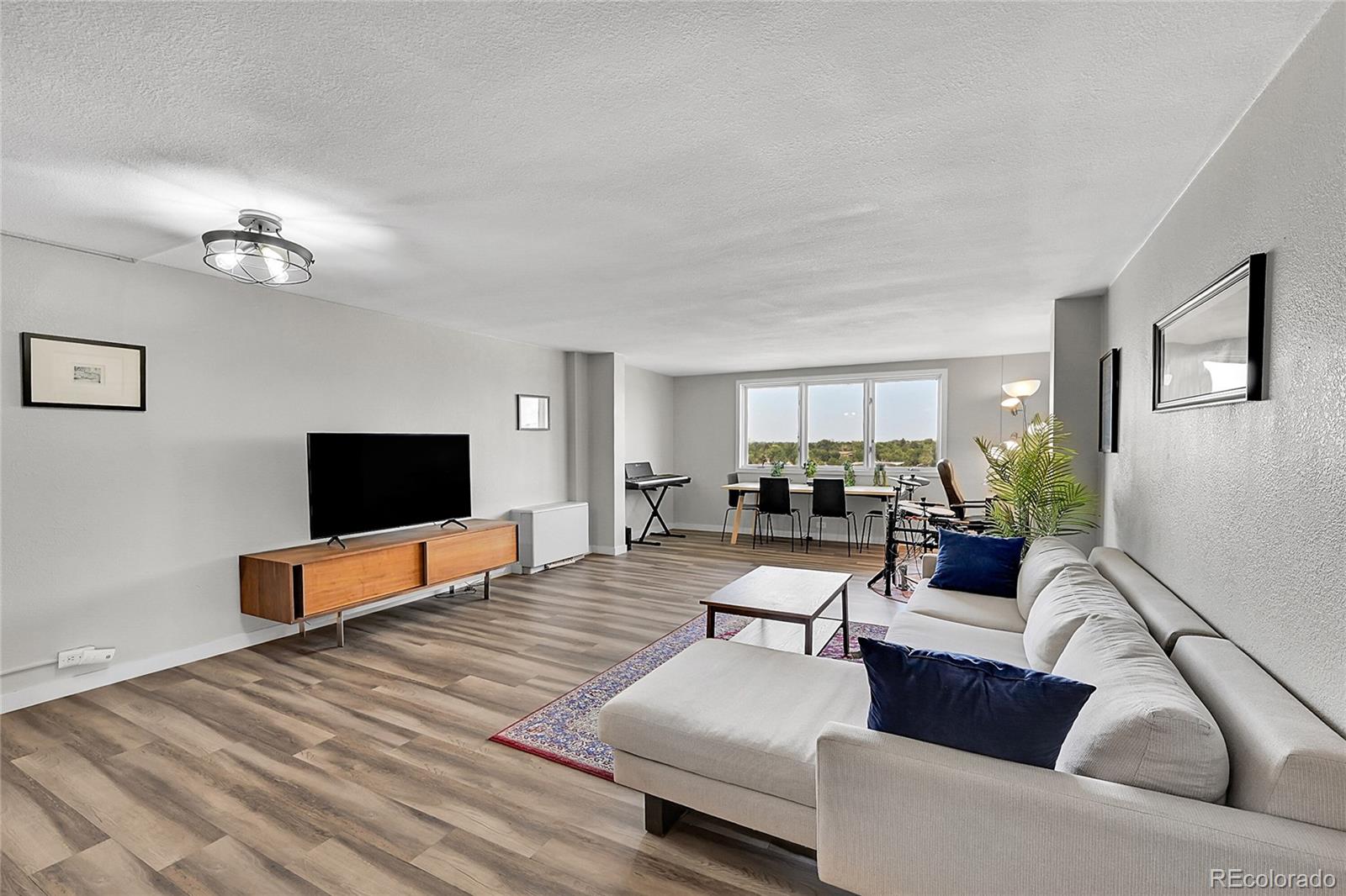 2225 Buchtel Boulevard 1011