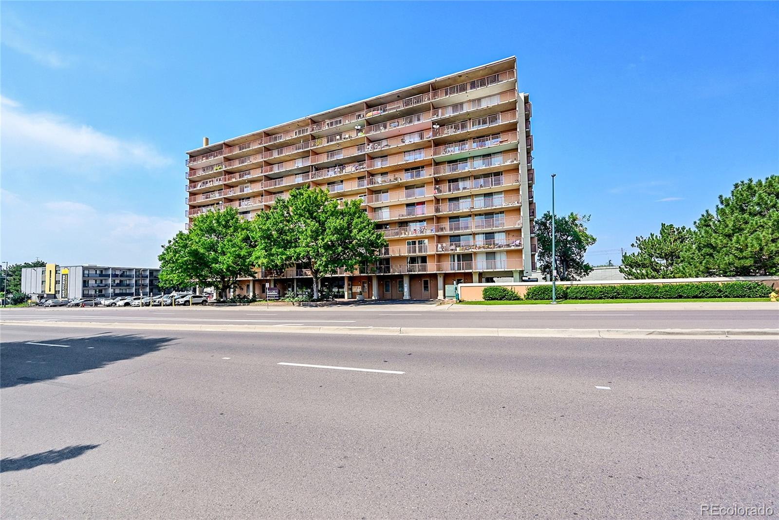 2225 Buchtel Boulevard 1011