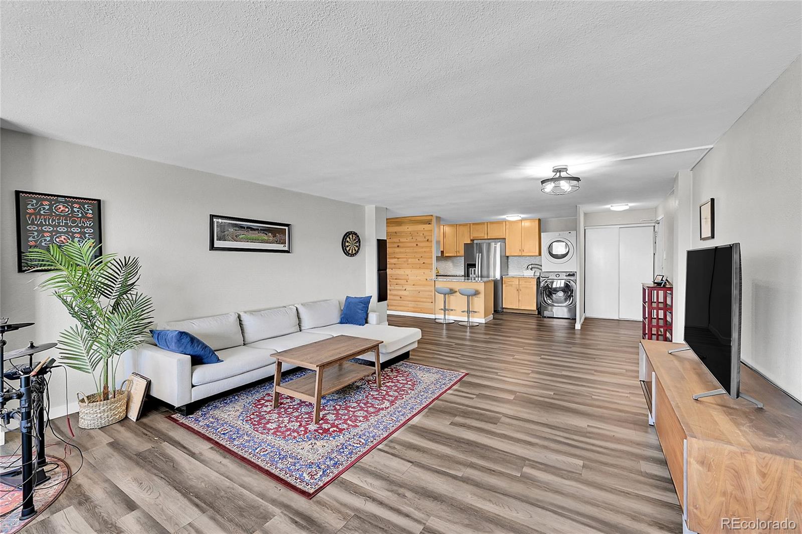 2225 Buchtel Boulevard 1011