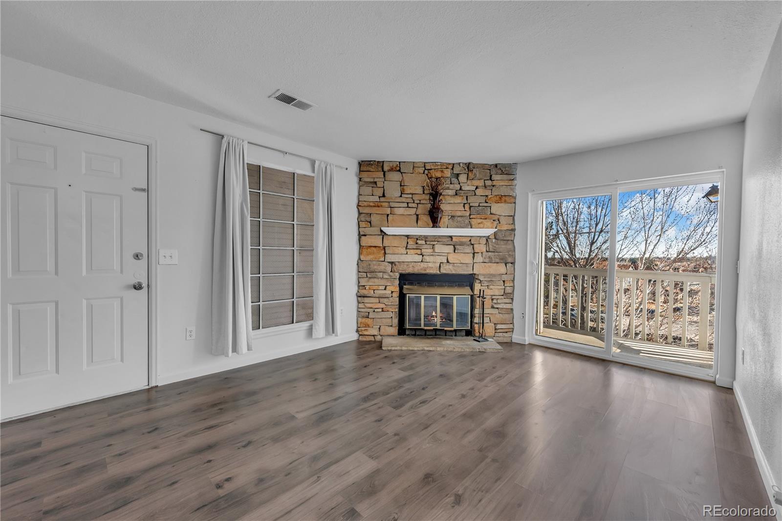 4460 S Pitkin Street 120, Aurora, CO, 80015 3 4460 S Pitkin Street 120