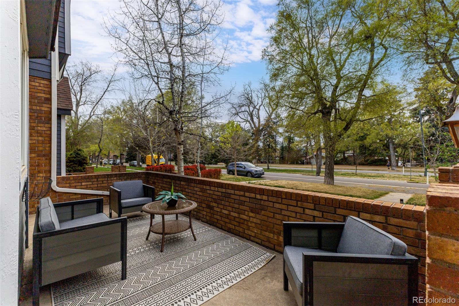 222 S Marion Parkway