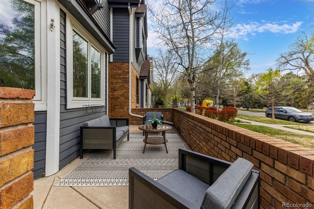 Photo of 222 S Marion Parkway, Denver, CO 80209 (MLS # 5013794)