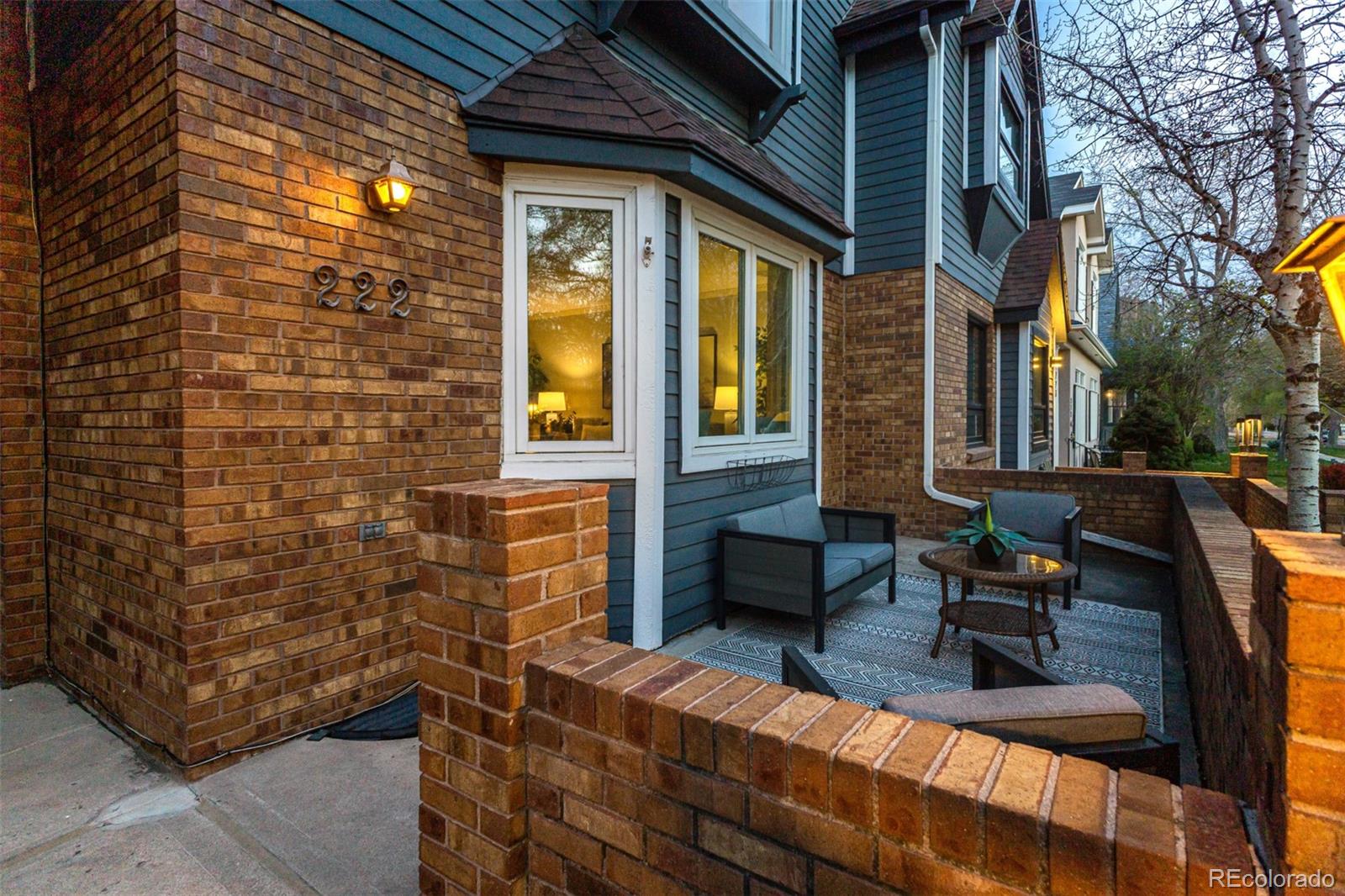 222 S Marion Parkway