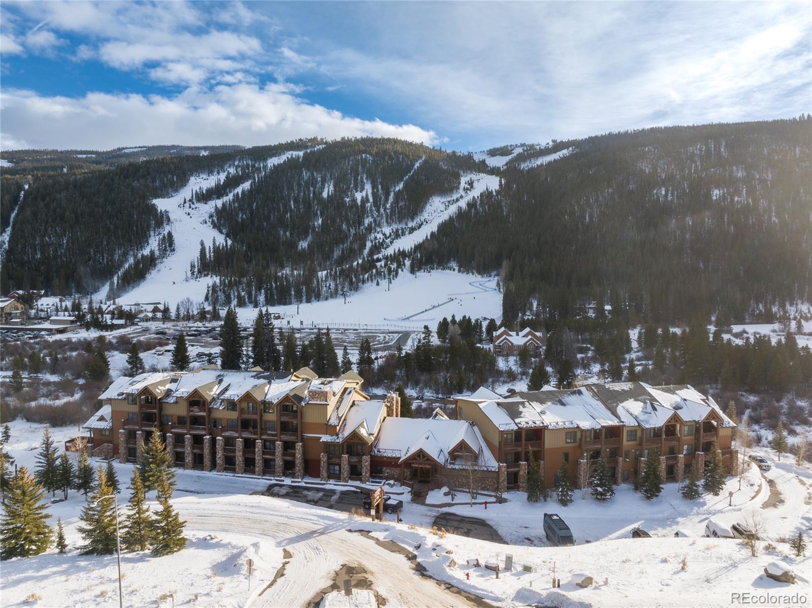 22714 US Highway 6 5989