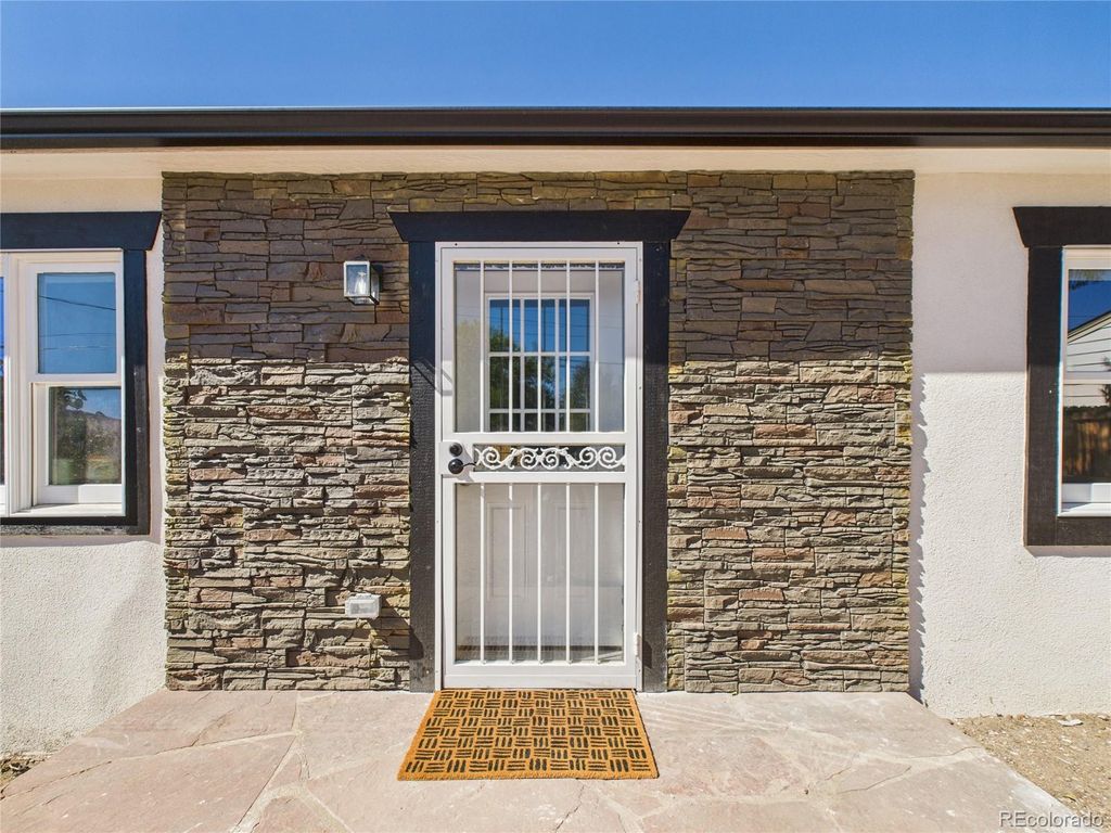 Photo of 1235 S Irving Street, Denver, CO 80219 (MLS # 9864053)