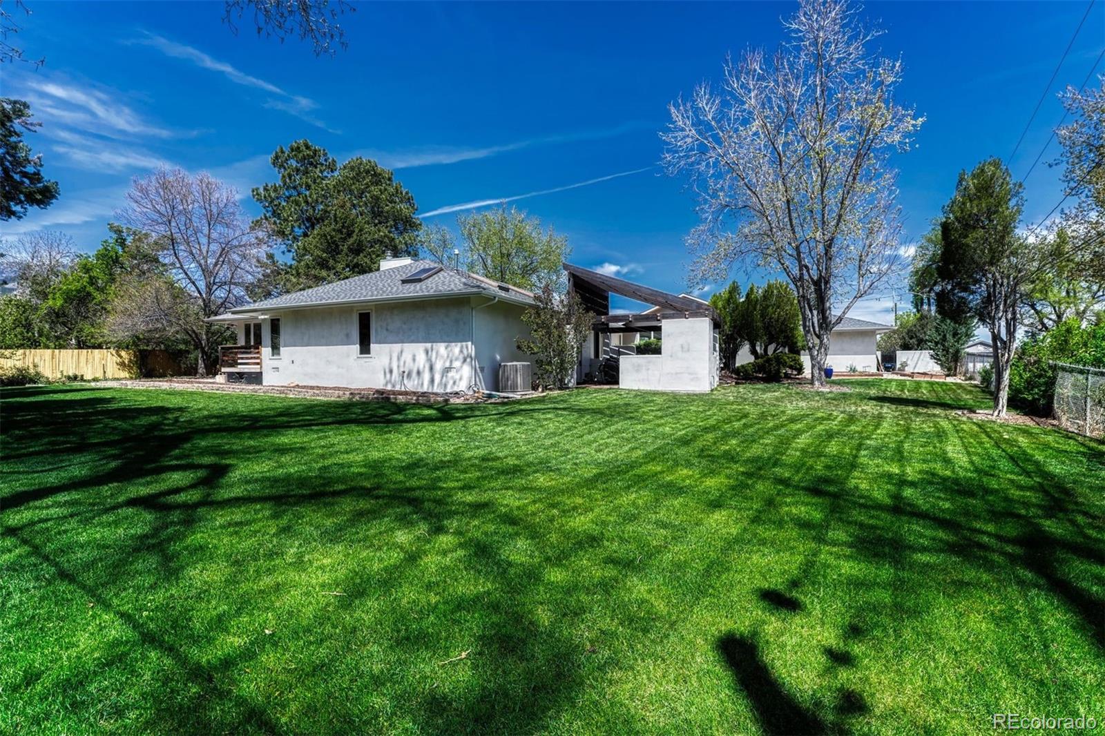 11 Polo Drive