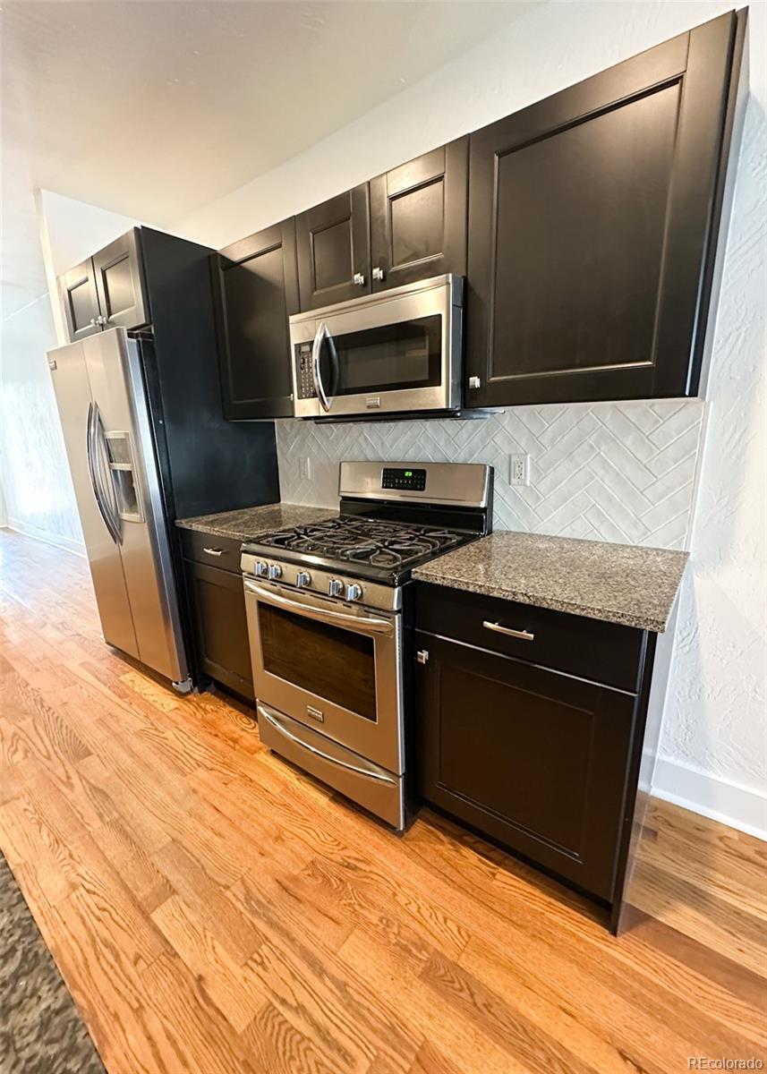 4342 N Alcott Street