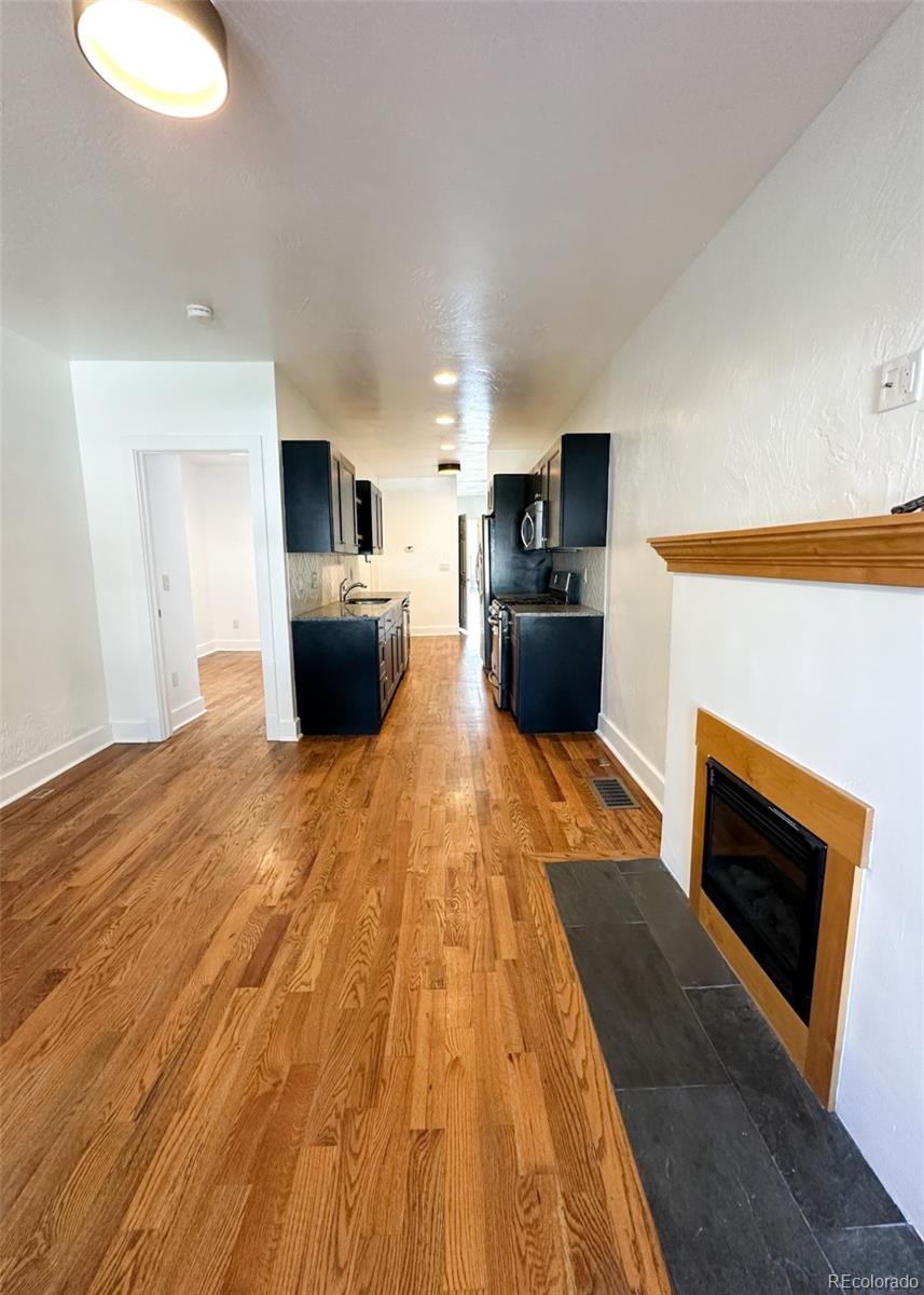 4342 N Alcott Street