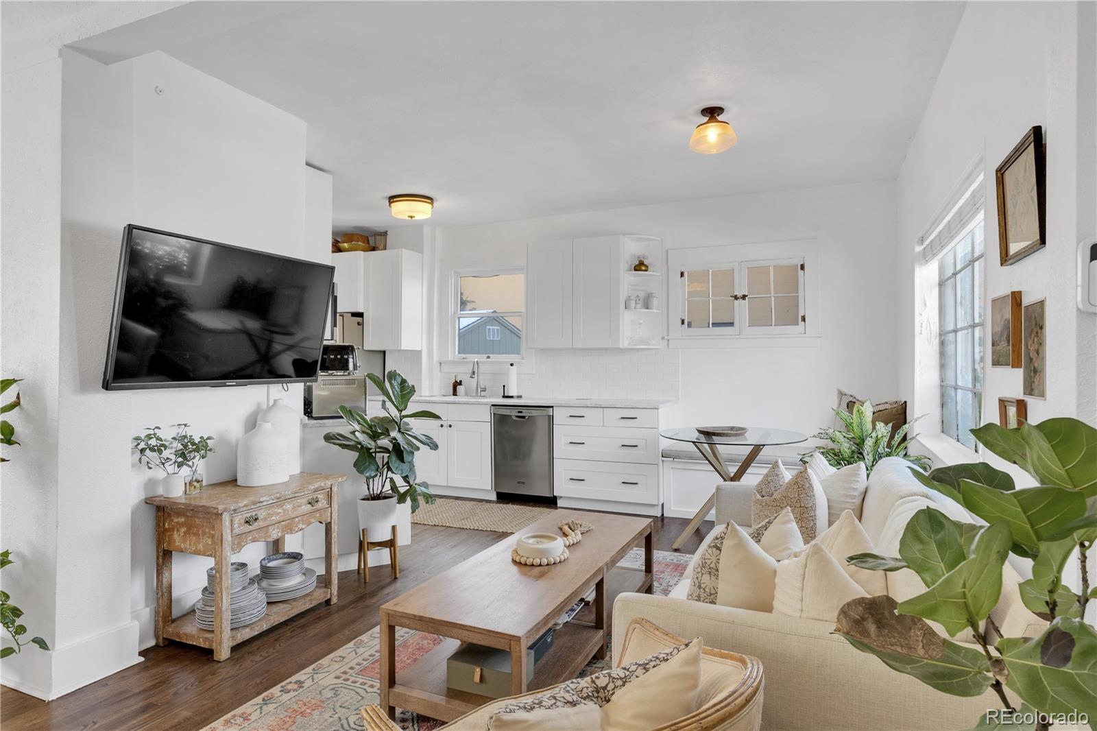 1480 S Elizabeth Street