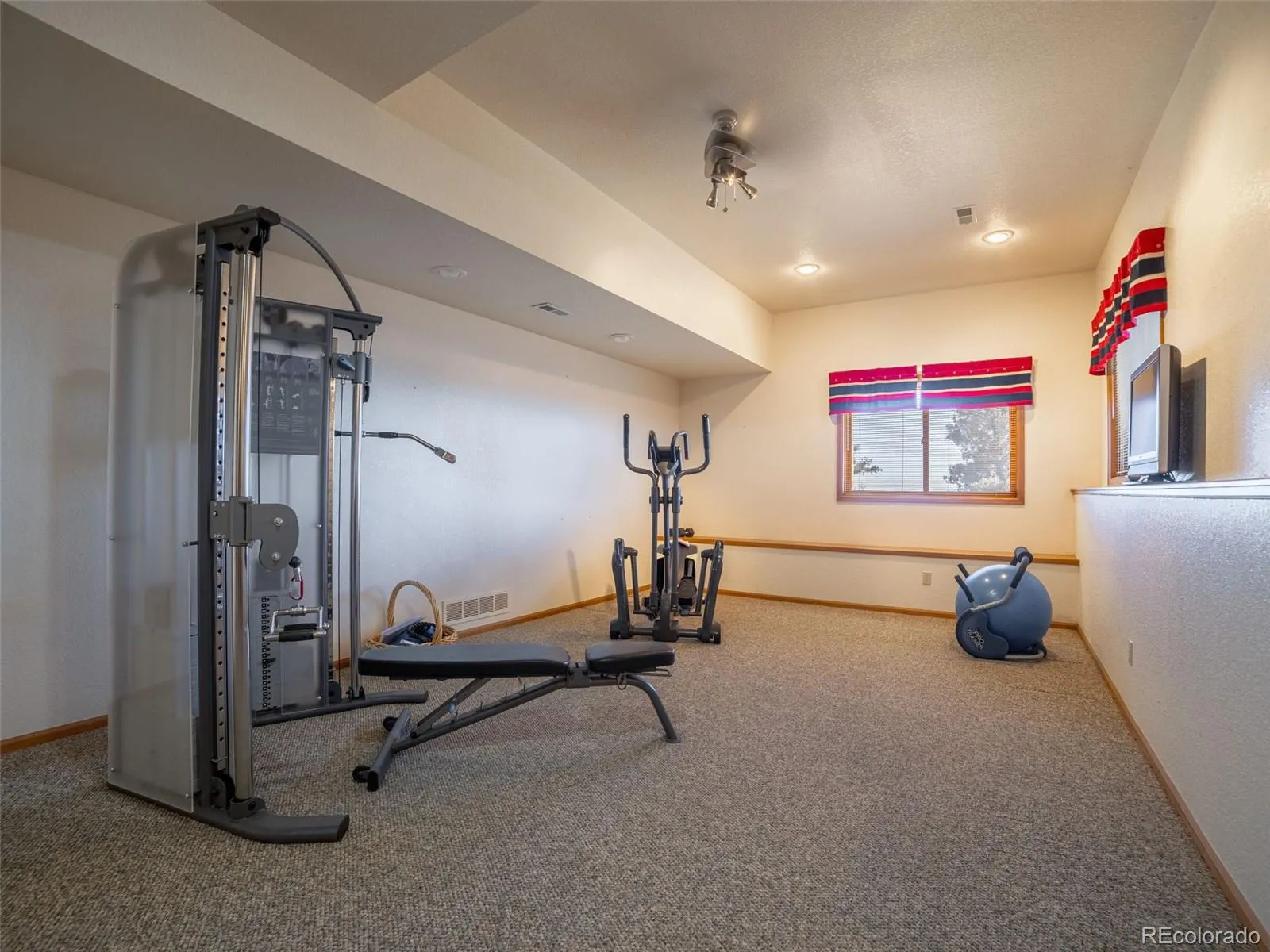 Conifer, Colorado 80433, United States, 4 Bedrooms Bedrooms, ,4 BathroomsBathrooms,Residential,Pending,5449