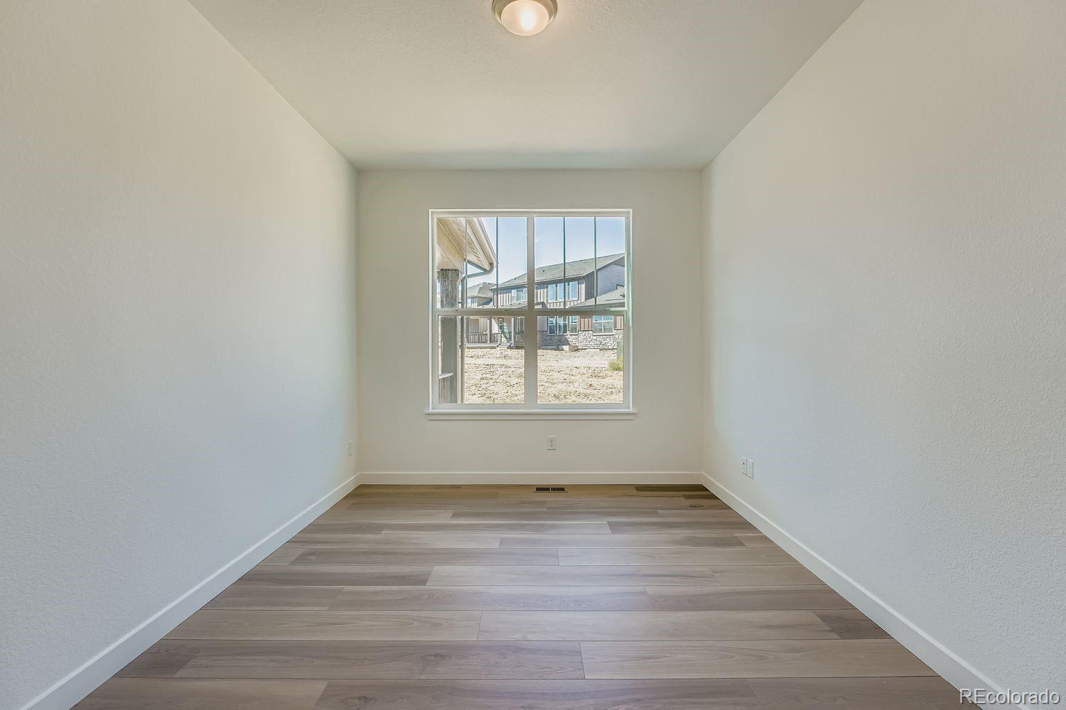 12760 W Glasgow Place