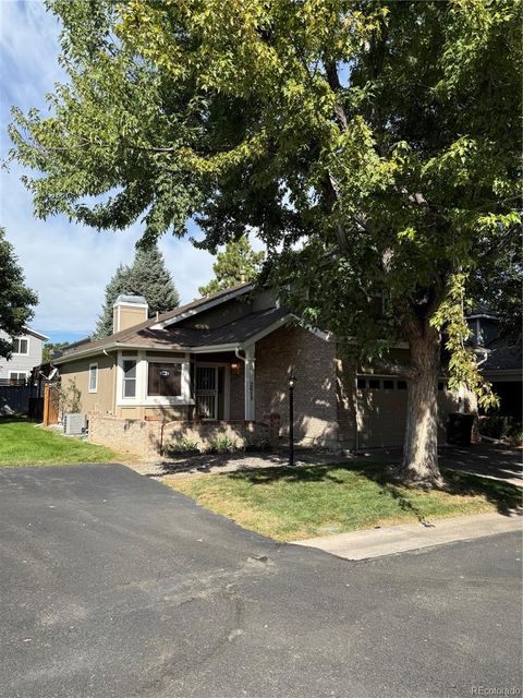 2619 S Iris Court Lakewood CO 80227