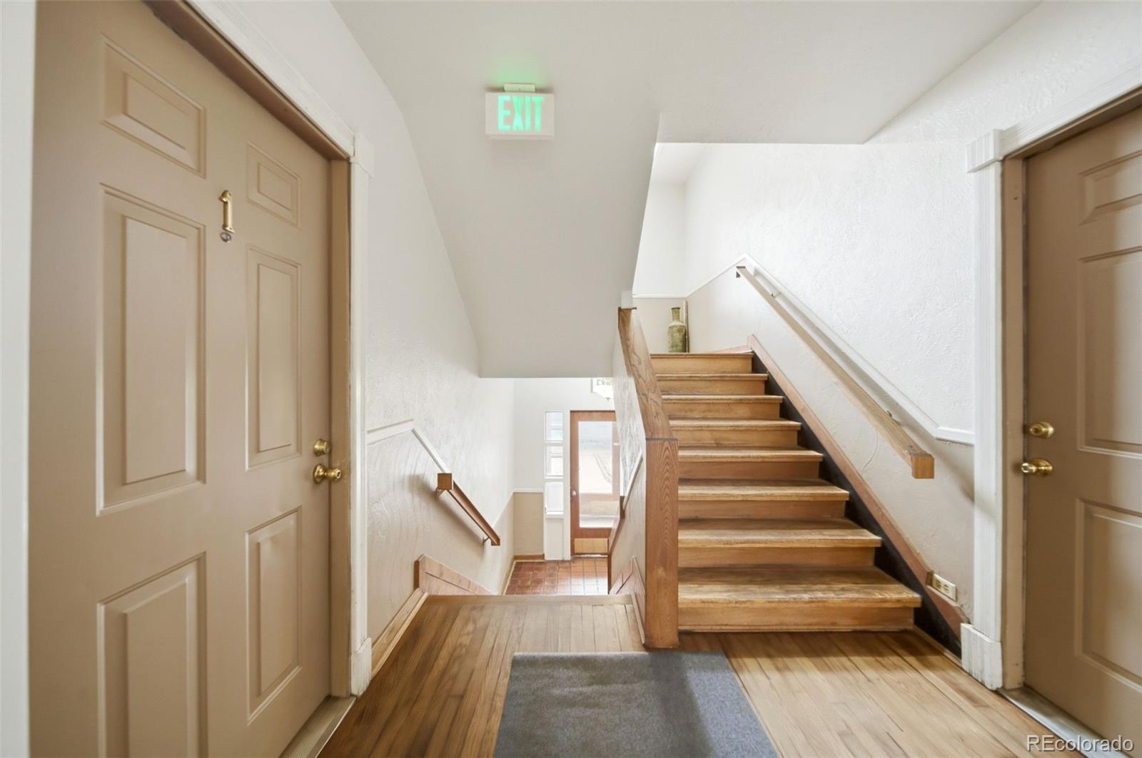 1620 Colorado Boulevard 1