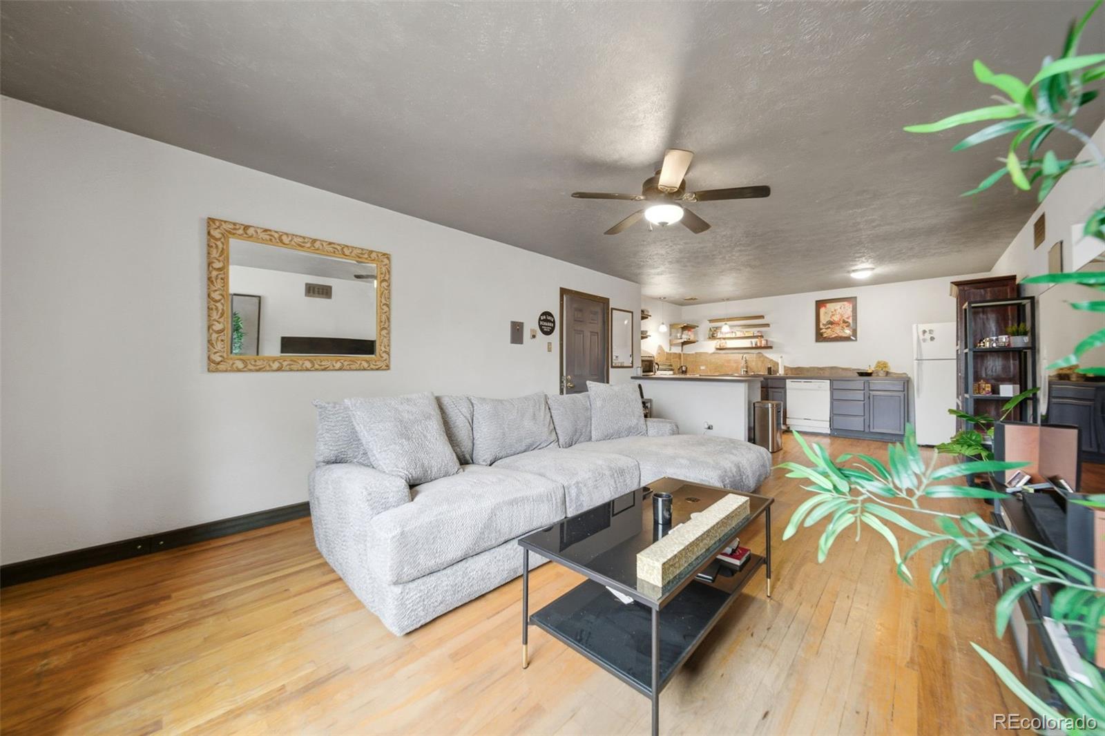 1620 Colorado Boulevard 1