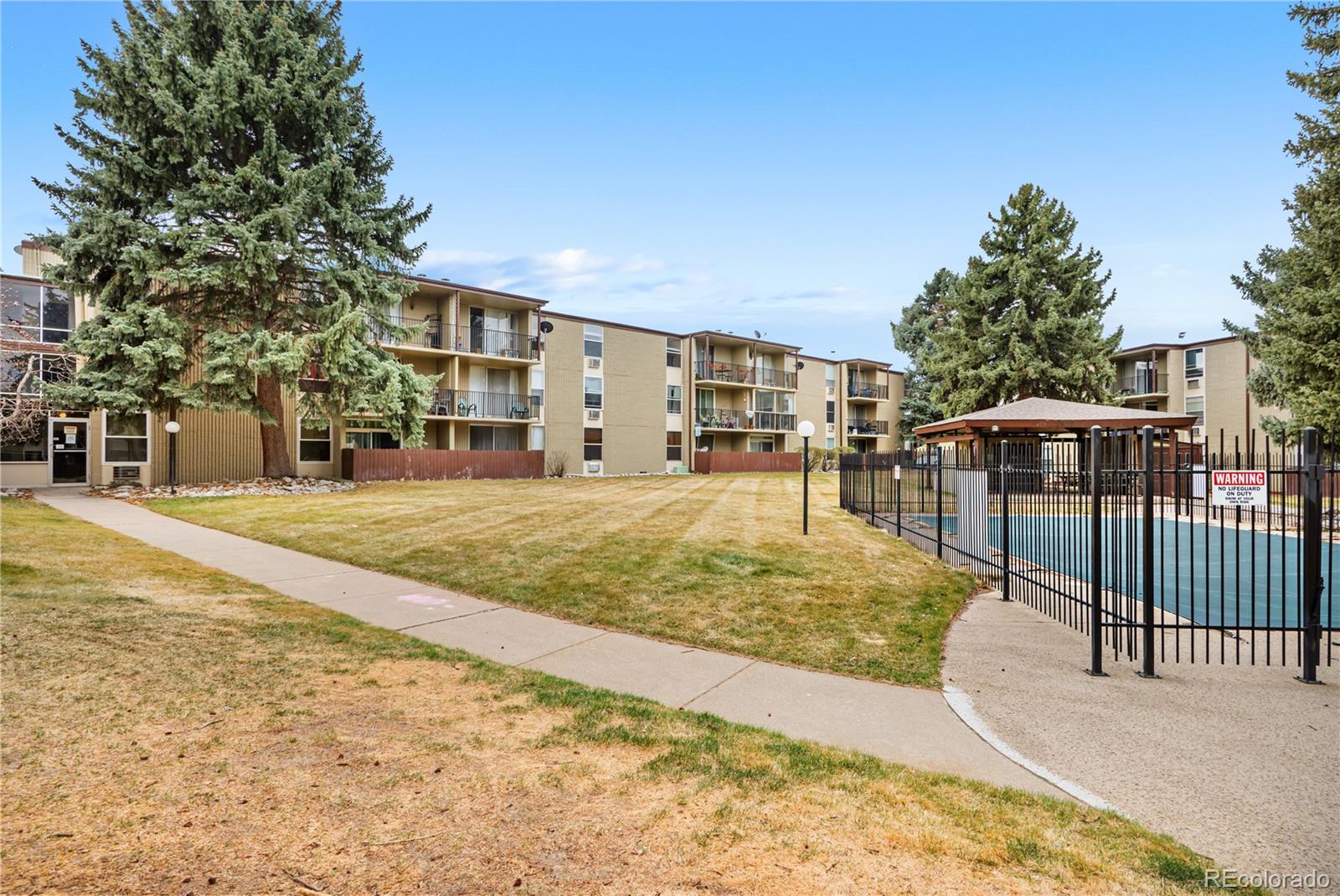 2281 Vaughn 104A, Aurora, CO, 80014 1 2281 Vaughn 104A
