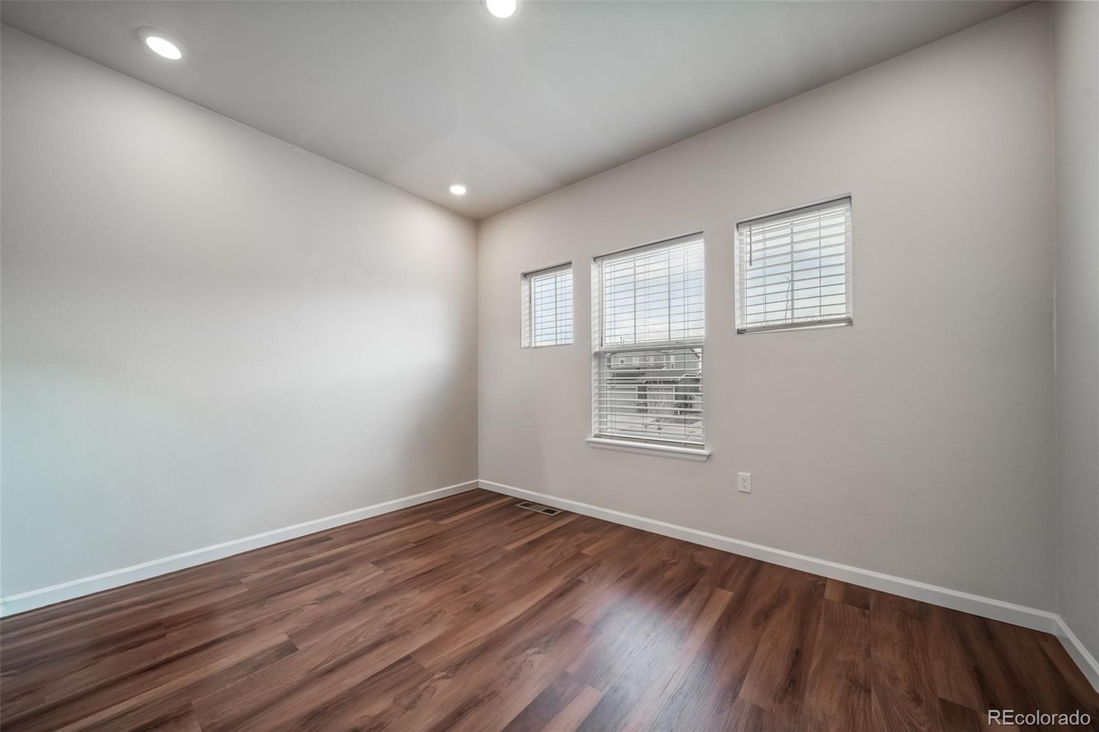 12523 Mcgarrity Avenue