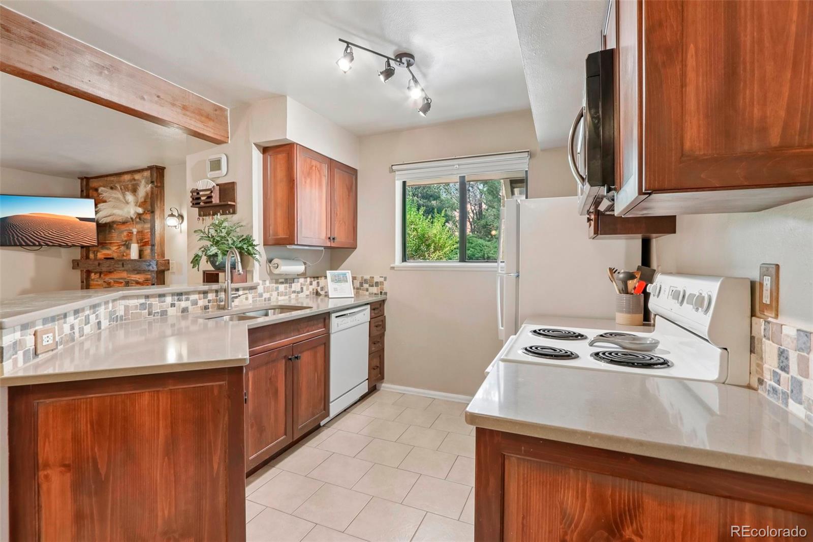 60 S Boulder Circle 6016