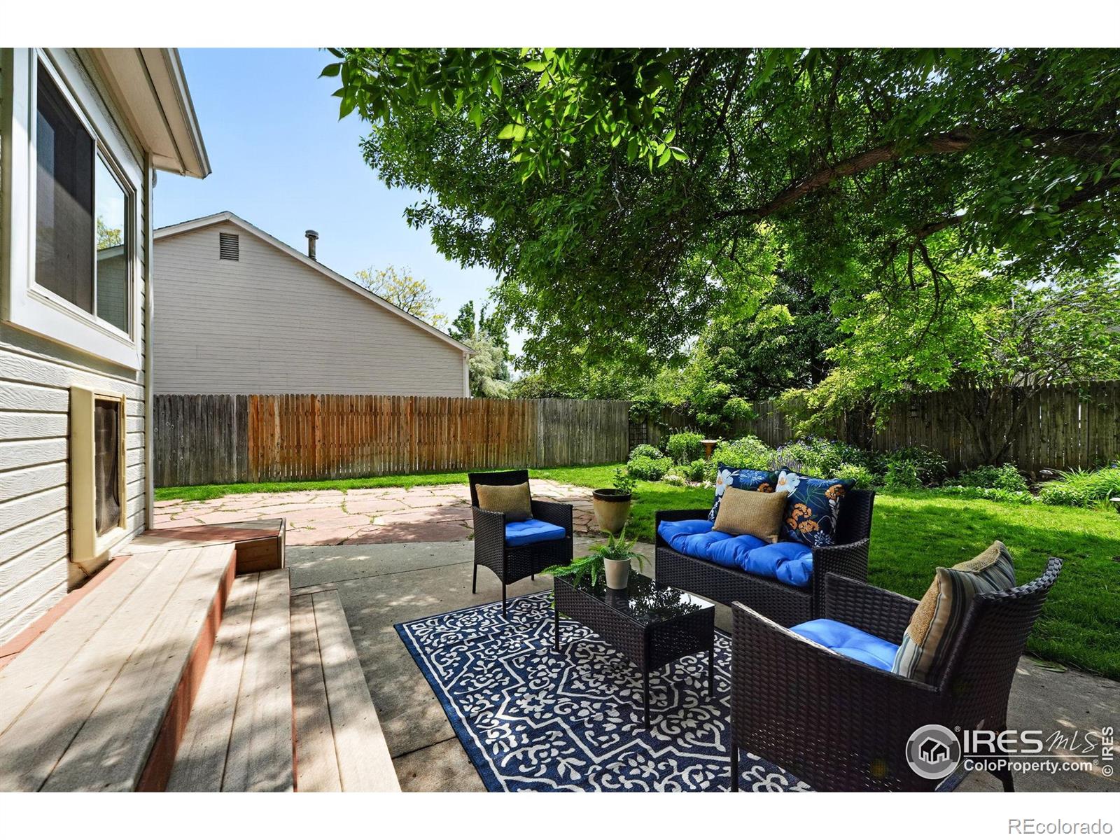 530 W Hackberry Street