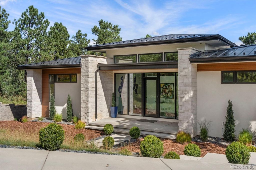 Photo of 17 Midland Road, Colorado Springs, CO 80906 (MLS # 5723965)