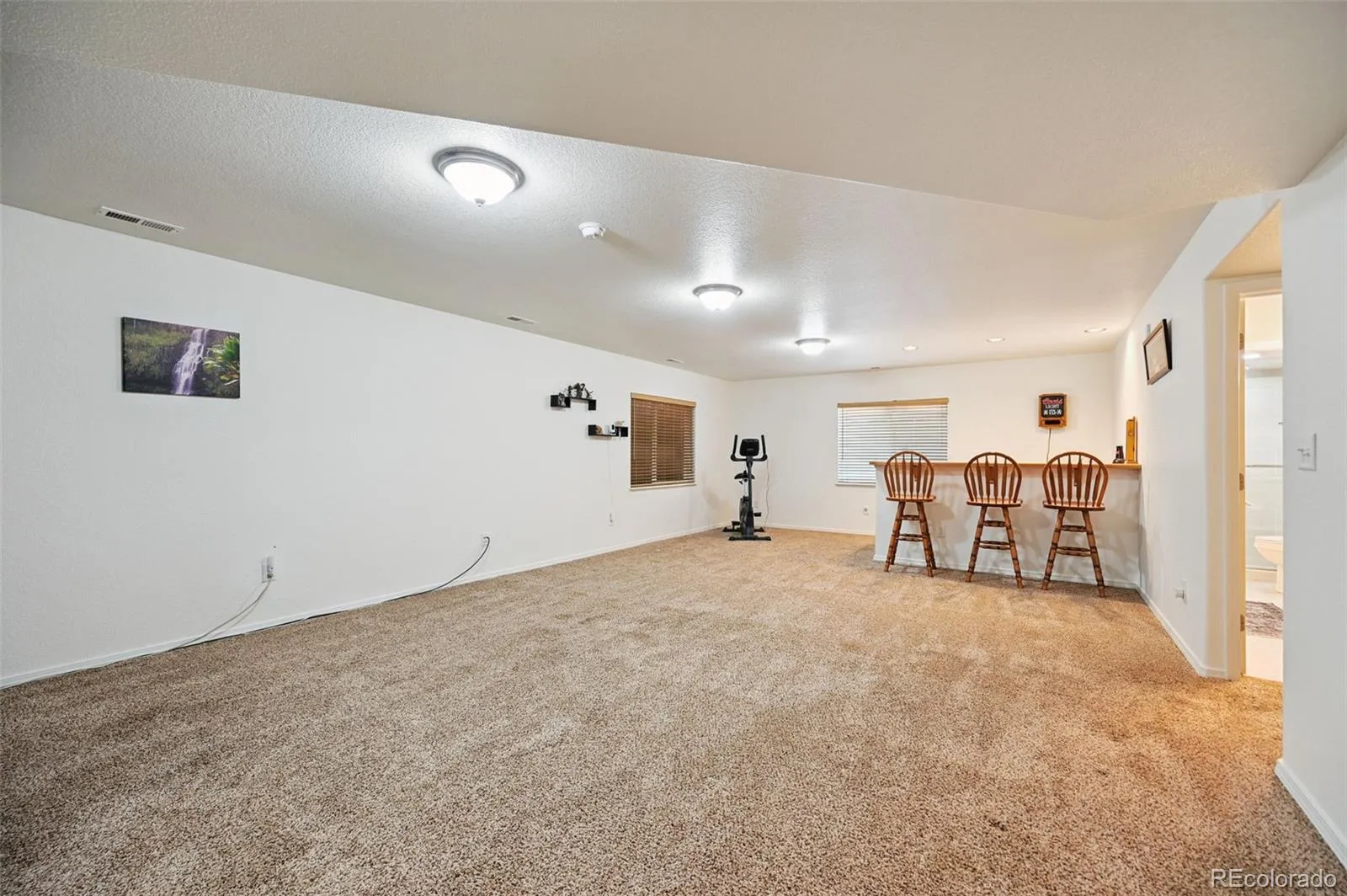 Colorado Springs, Colorado 80923, United States, 4 Bedrooms Bedrooms, ,3 BathroomsBathrooms,Residential,Active,183510