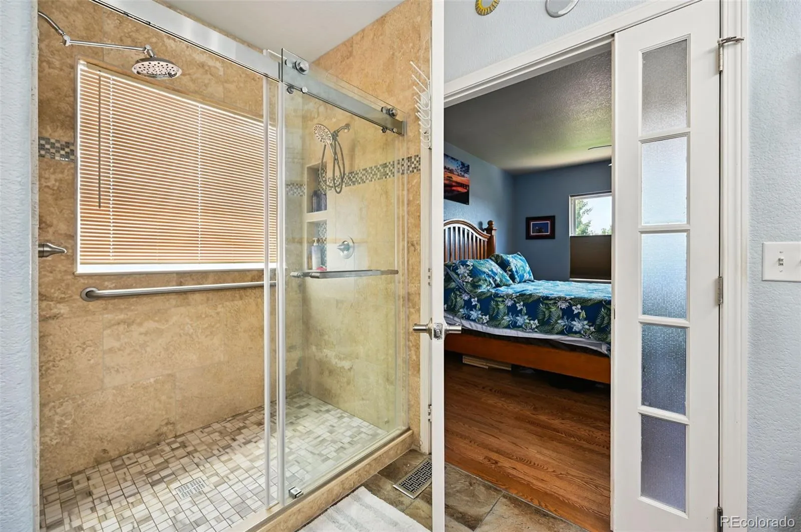 Colorado Springs, Colorado 80923, United States, 4 Bedrooms Bedrooms, ,3 BathroomsBathrooms,Residential,Active,183510