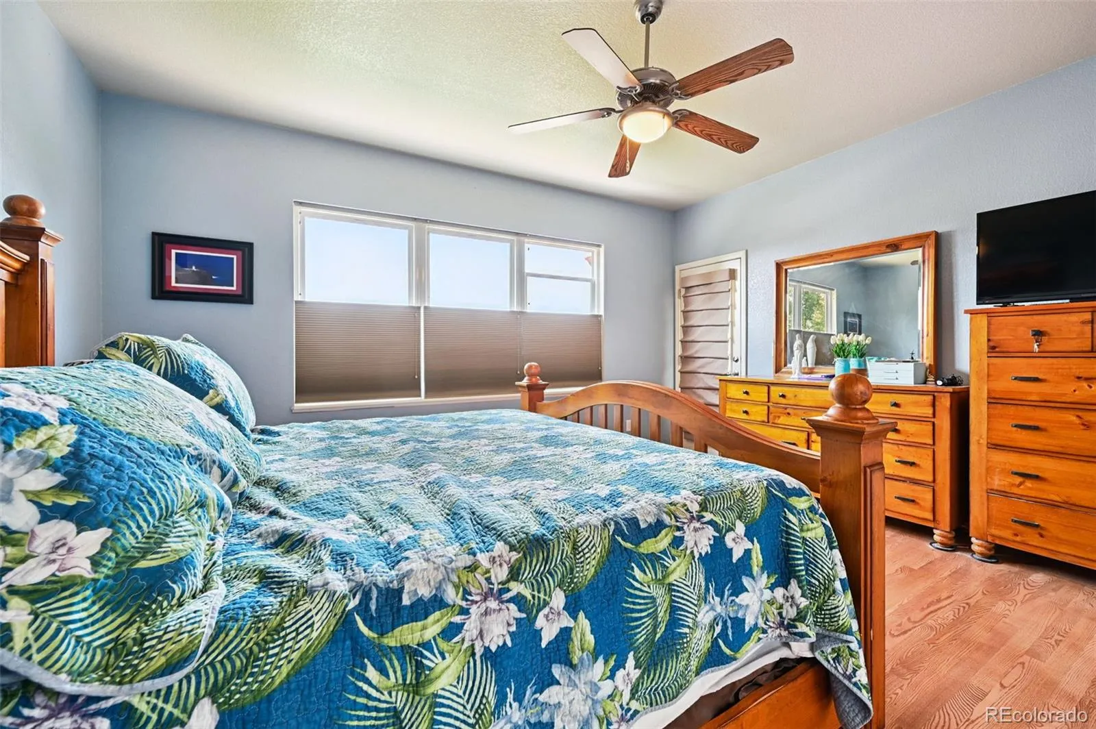 Colorado Springs, Colorado 80923, United States, 4 Bedrooms Bedrooms, ,3 BathroomsBathrooms,Residential,Active,183510