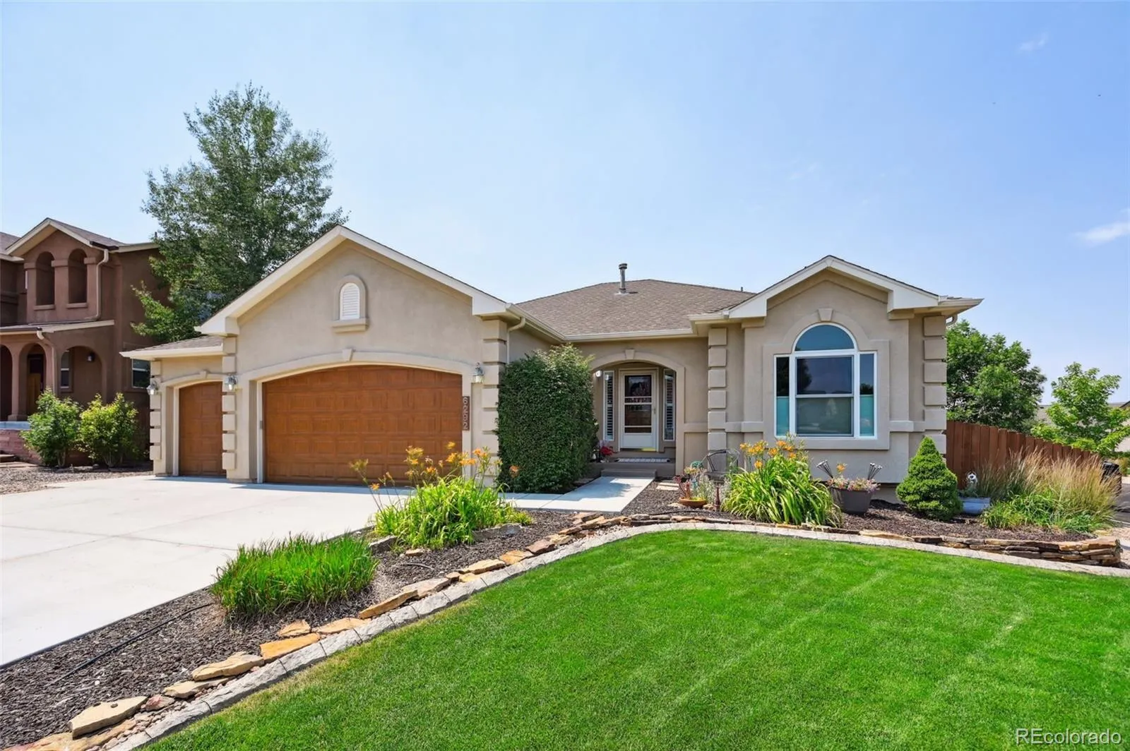 Colorado Springs, Colorado 80923, United States, 4 Bedrooms Bedrooms, ,3 BathroomsBathrooms,Residential,Active,183510