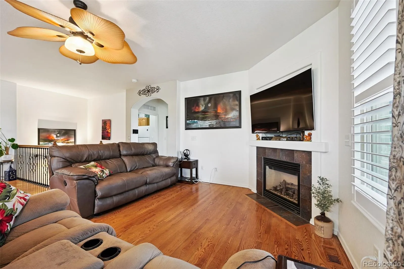 Colorado Springs, Colorado 80923, United States, 4 Bedrooms Bedrooms, ,3 BathroomsBathrooms,Residential,Active,183510