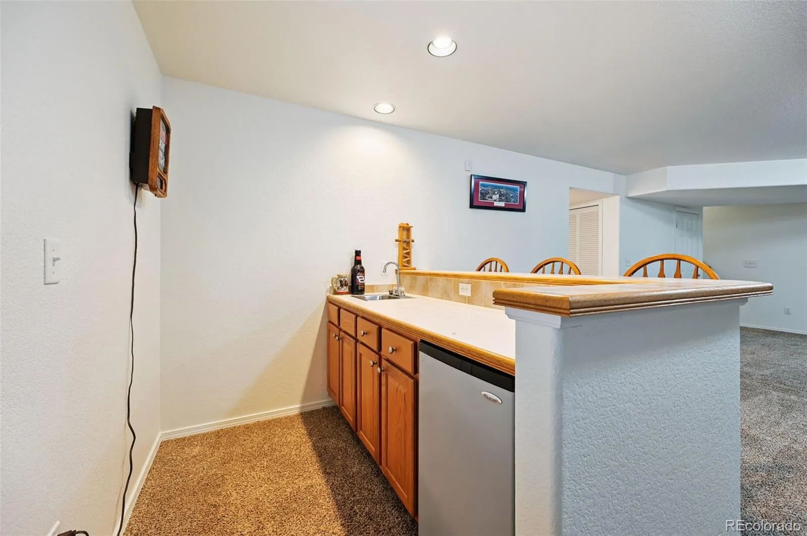 Colorado Springs, Colorado 80923, United States, 4 Bedrooms Bedrooms, ,3 BathroomsBathrooms,Residential,Active,183510