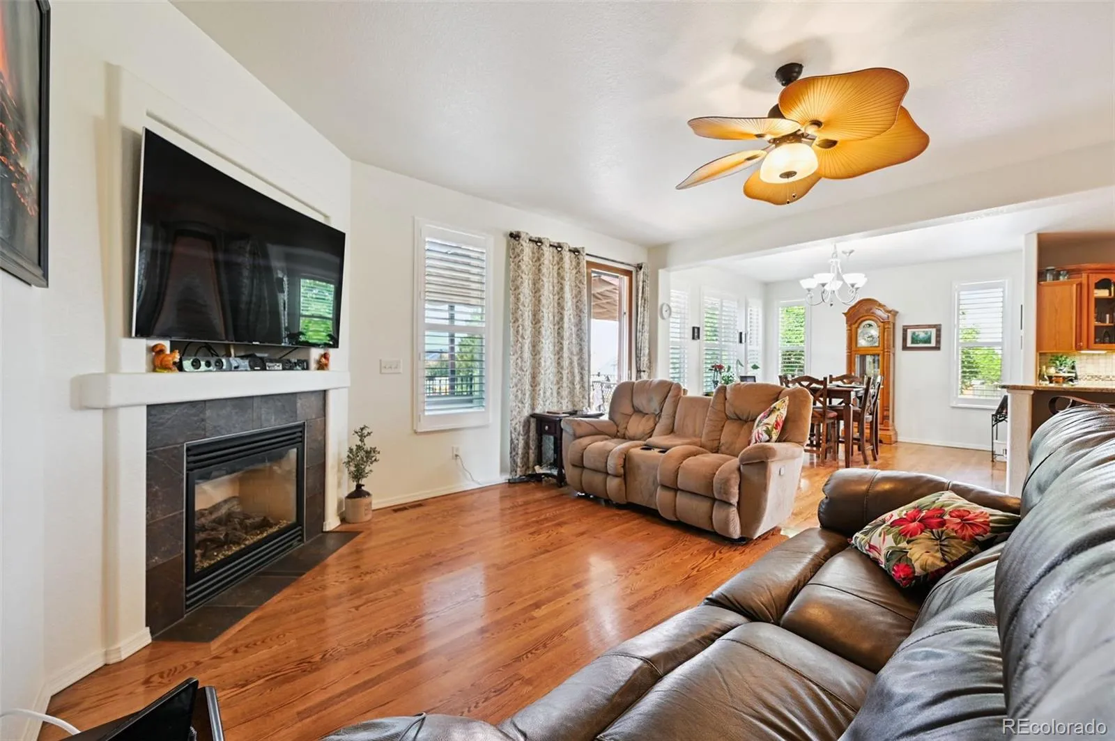 Colorado Springs, Colorado 80923, United States, 4 Bedrooms Bedrooms, ,3 BathroomsBathrooms,Residential,Active,183510