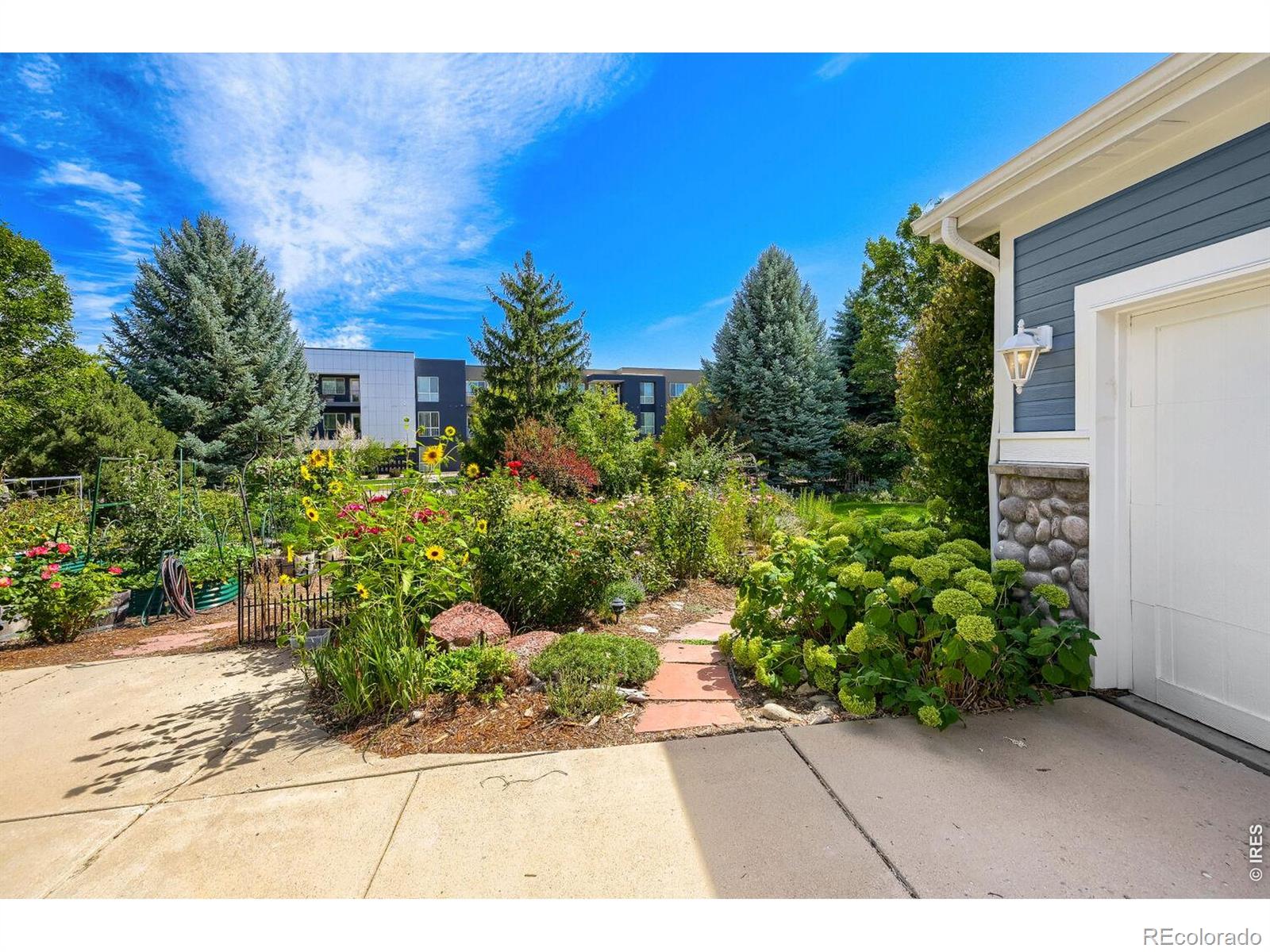 1412 Venice Lane