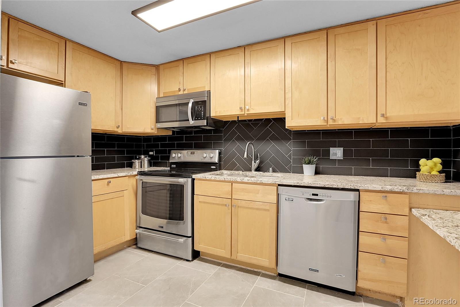 1029 E 8th Avenue 1108